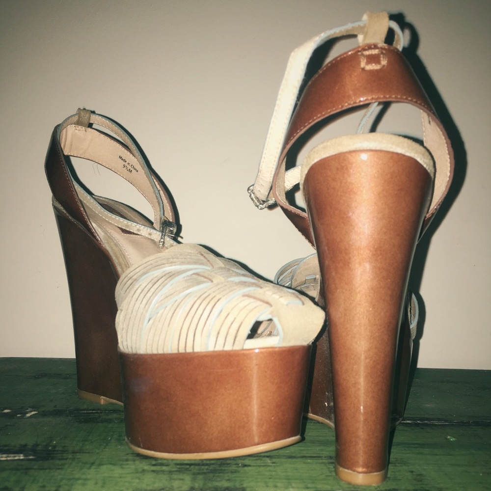 7FAM Platform Yves Wedge Sandals 10